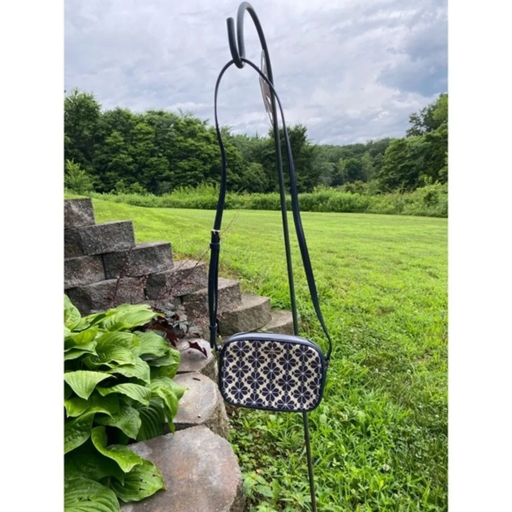 kate spade classic stylish